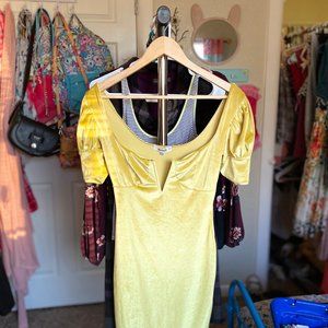 Missguided Yellow Velvet Deep V Dress NWOT